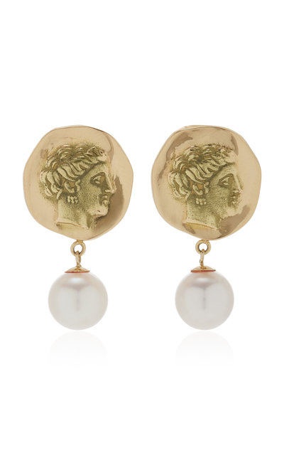 Haute Victoire 18k Yellow Gold Pearl Andromeda Earrings