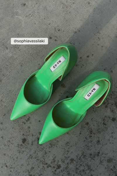 Na-kd Hourglass Heel Pointed Toe Pumps In Green In Soft Green