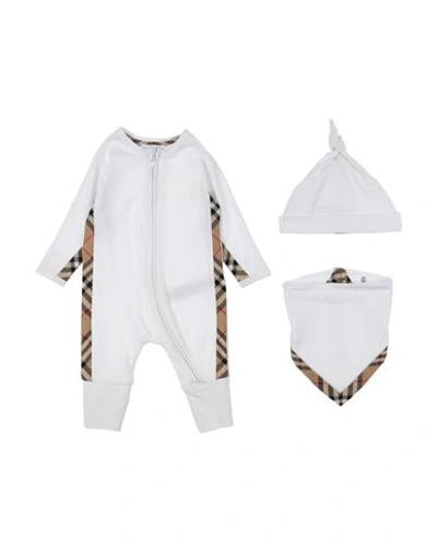 Burberry Newborn Boy Baby Accessories Set White Size 3 Cotton, Modal, Elastane