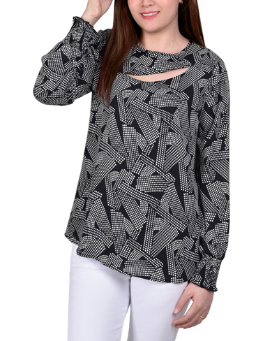 Ny Collection Petite Long Sleeve Dobby Blouse In Black,white Geo