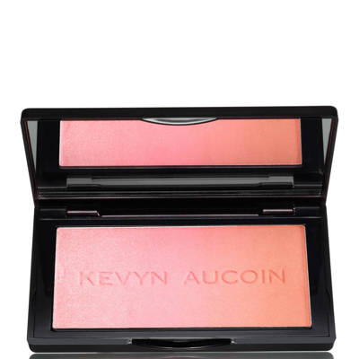 Kevyn Aucoin The Neo-blush Pink Sand In White