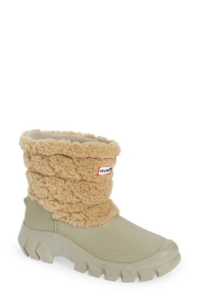 Hunter Intrepid Bouclé Trim Waterproof Snow Boot In Tan/ White Willow