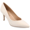 Journee Collection Gabriella Pointed Toe Pump In White