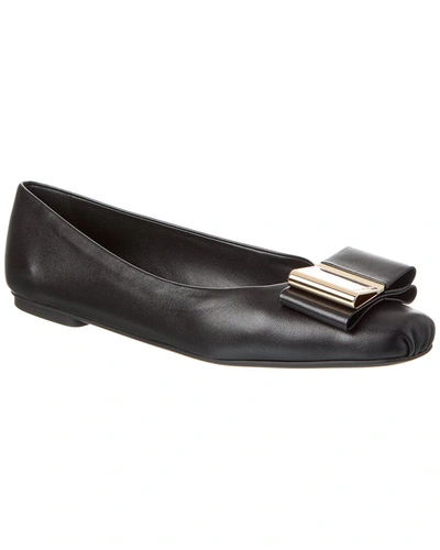 Ferragamo Lina Leather Ballet Flat In Black