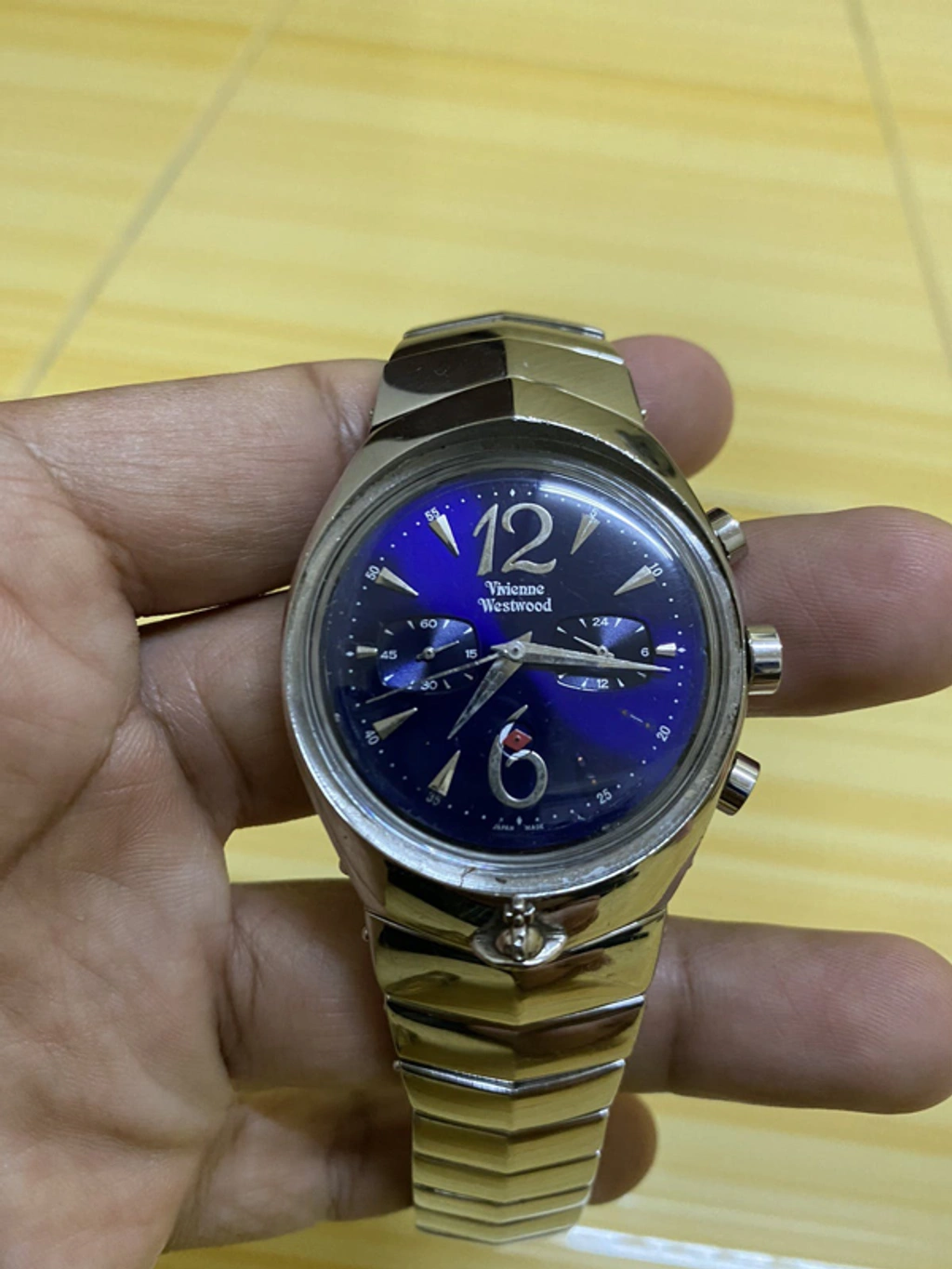 Pre-owned Vivienne Westwood Armor Watch In Silver | ModeSens