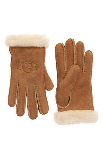 Ugg Embroidered Logo Sheepskin Gloves In Chestnut