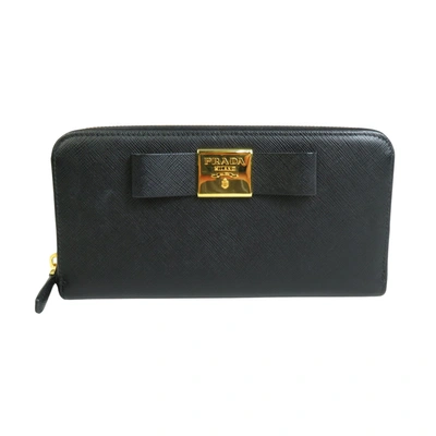 Prada Saffiano Black Leather Wallet  ()