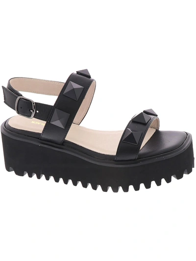 All Black Pyramid Womens Buckle Leather Flatform Sandals In Black