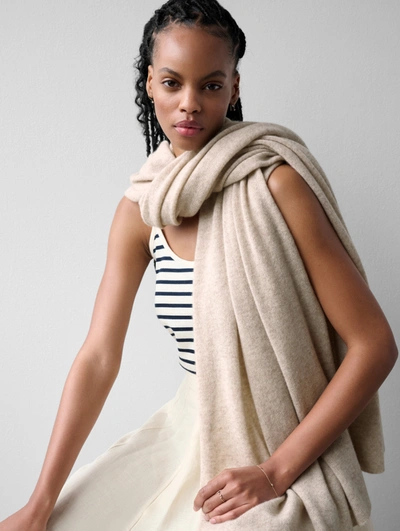 White + Warren Cashmere Travel Wrap In Sand Wisp Heather