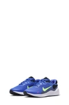 Nike Revolution 7 Sneaker In Marine/ Obsidian/ White/ Lime