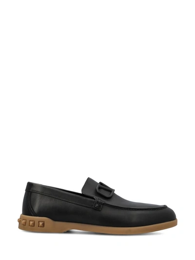 Valentino Garavani Low Shoes In Black