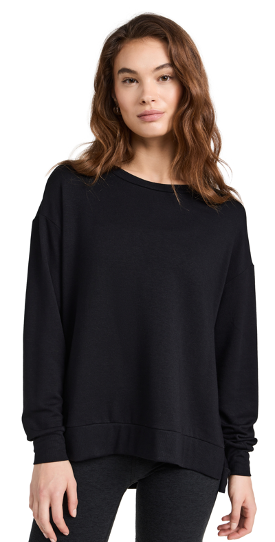 Beyond Yoga Off Duty Pullover In Black
