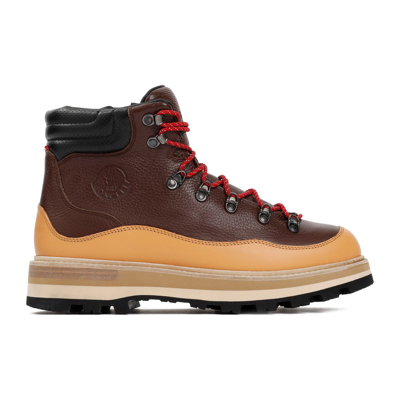 Moncler Men's Peka Trek Leather Hiking Boots In Beige,brown