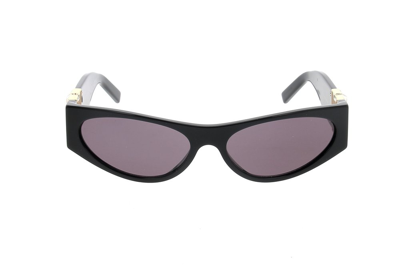 Givenchy Eyewear Cat In Black