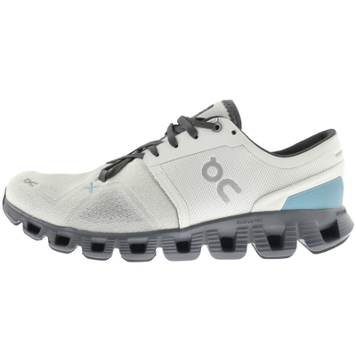 On Running Cloud X 3 Trainers Grey