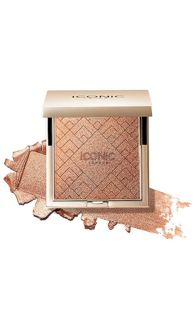 Iconic London Kissed By The Sun Multi-use Cheek Glow In Metallic Bronze