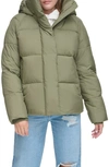 Levi's Hooded Puffer Jacket In Lichen Green
