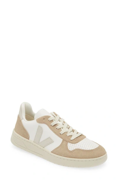 Veja V-10 Mixed Leather Low-top Sneakers In Extra-white Natural Sahara