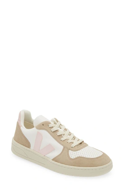 Veja Gender Inclusive V-10 Sneaker In Extra-white Petale Sahara