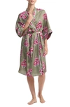 Splendid Print Robe In Amour Floral