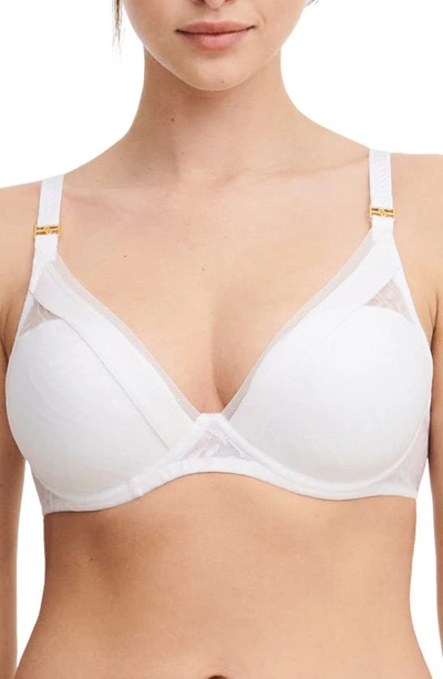 Chantelle Lingerie Graphic Allure Underwire Plunge T-shirt Bra In White