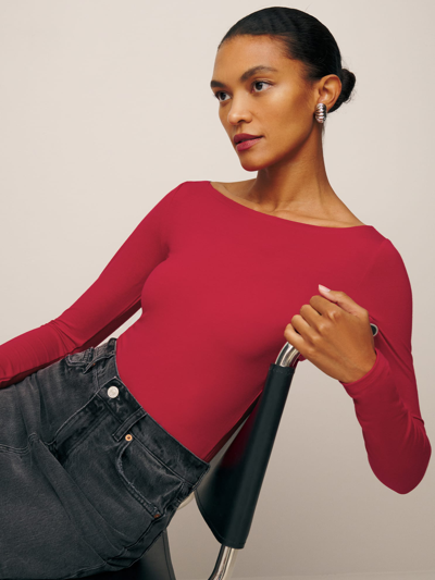 Reformation Wiley Knit Top In Lipstick