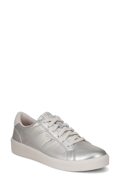 Ryka Viv Classic Low Top Sneaker In Silver Faux Leather