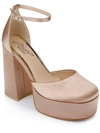 Jewel Badgley Mischka Giada Platform Pump In Beige