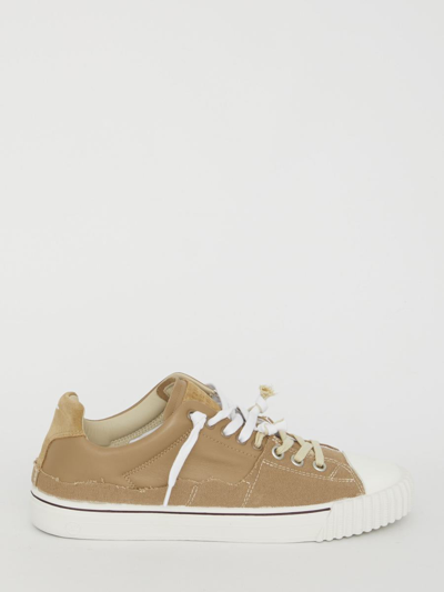 Maison Margiela Evolution Low-top Sneakers In Chamois