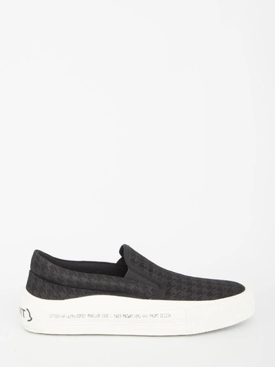 Moncler Genius Vulcan Frgmt Slip-on In Black