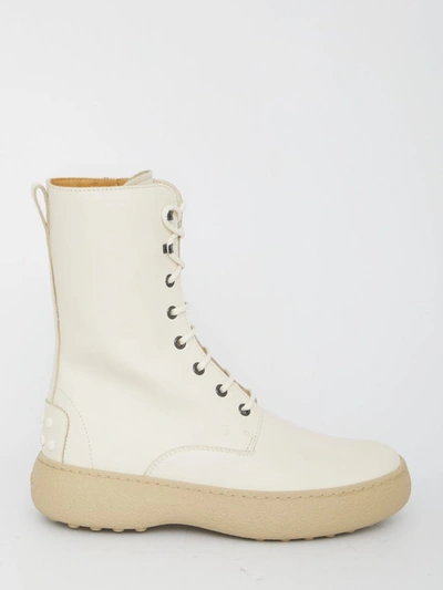 Tod's Winter Gommini Ankle Boots In White