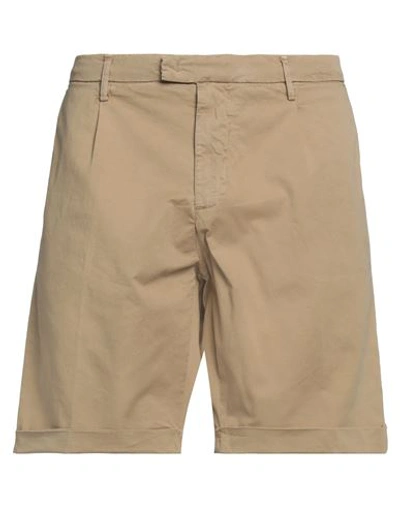 History Lab Man Shorts & Bermuda Shorts Beige Size 42 Cotton, Elastane