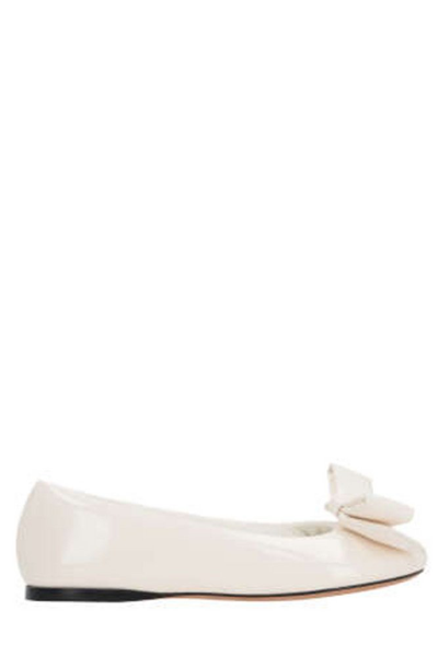 Loewe Puffy 蝴蝶结细节芭蕾平底鞋 In Anthurium_white