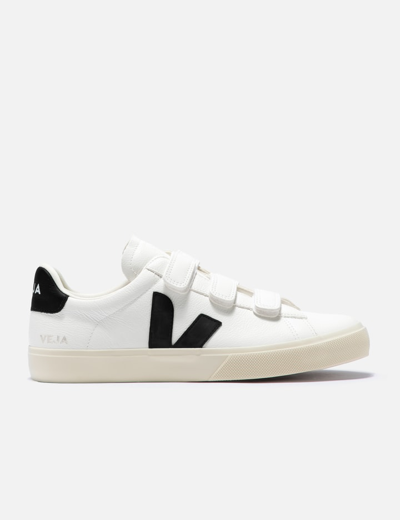 Veja Women Recife Chromefree Leather Sneakers In White Black