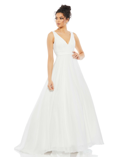 Mac Duggal White Layered Tulle Chiffon Ball Gown