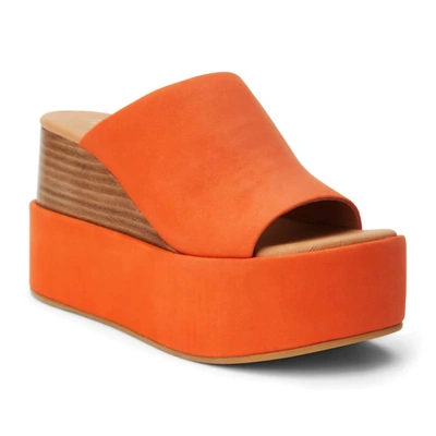 Matisse Georgia Platform Sandal In Orange