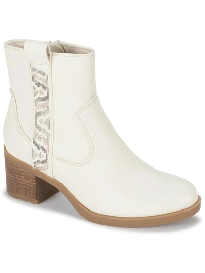 Baretraps Womens Round Toe Lifestyle Ankle Boots In White