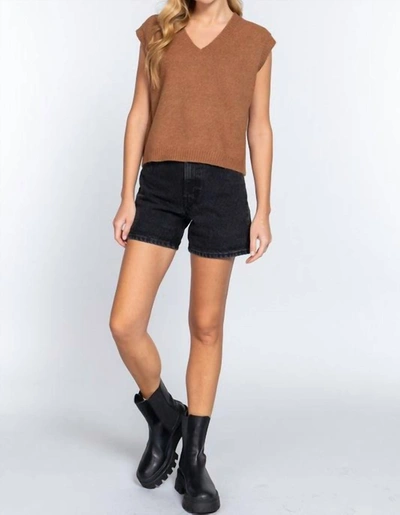 Active Basic V-neck Sweater Vest In Caramel In Brown