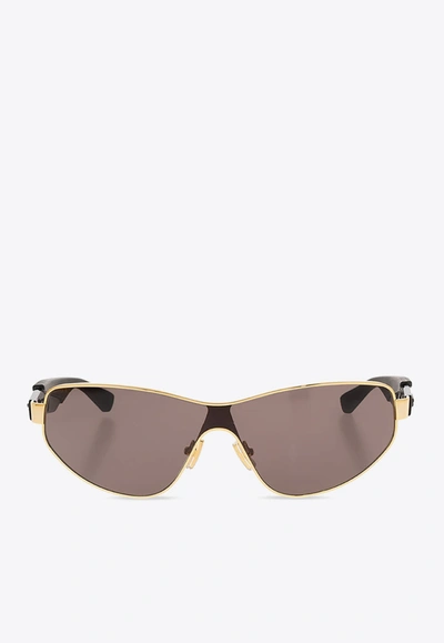 Bottega Veneta Cat Eye Sunglasses In Gray