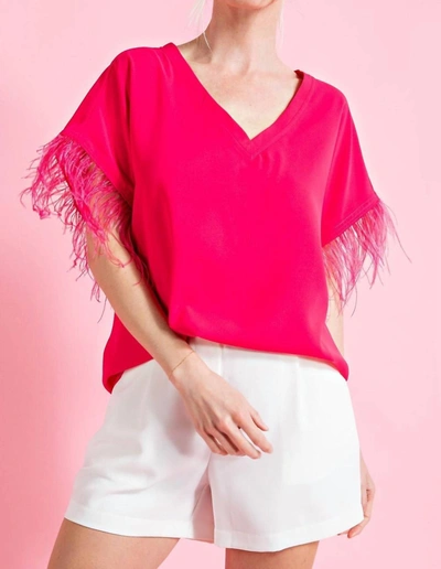 Eesome Feather Vneck Short Sleeve Top In Hot Pink