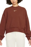 Nike Women's  Sportswear Plush Oversized Crew-neck Mod Crop Sweatshirt In Rgdorg/ Rgdorg