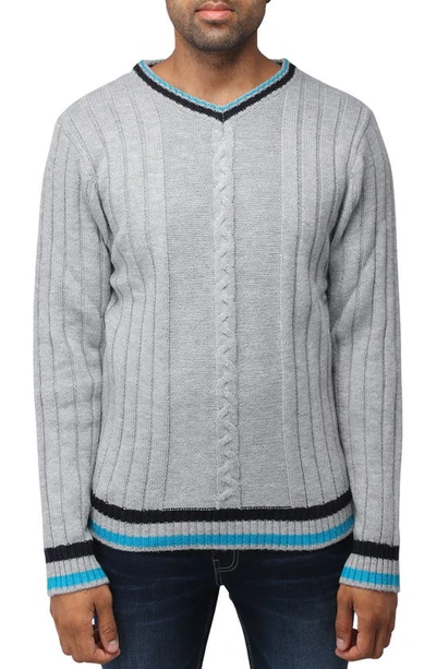X-ray Tipped V-neck Cable Knit Pullover Sweater In Ecru