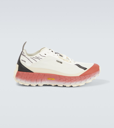 Norda 001 Mars Low-top Sneakers In White
