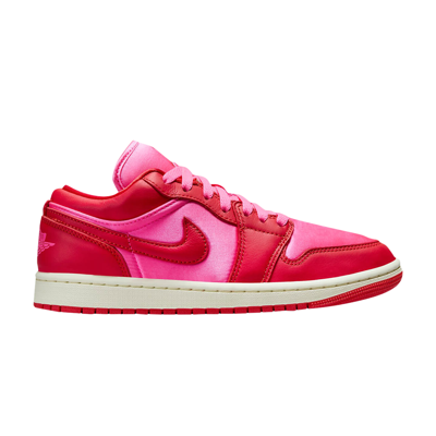 Pre-owned Air Jordan Wmns  1 Low Se 'pink Blast'