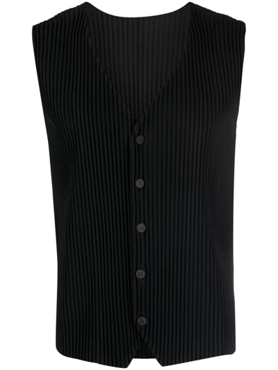 Issey Miyake Pleated Fabric Vest In Black