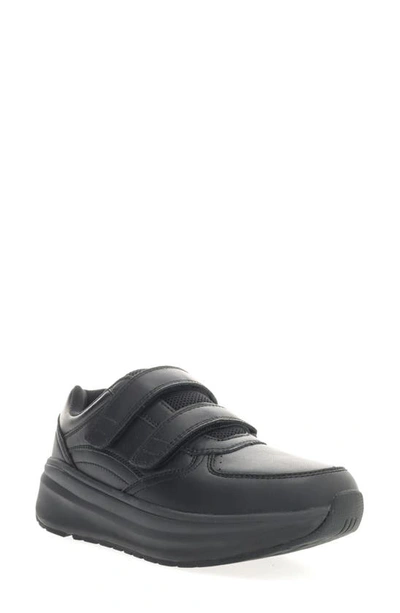 Propét Women's Ultima Strap Trainers In Black