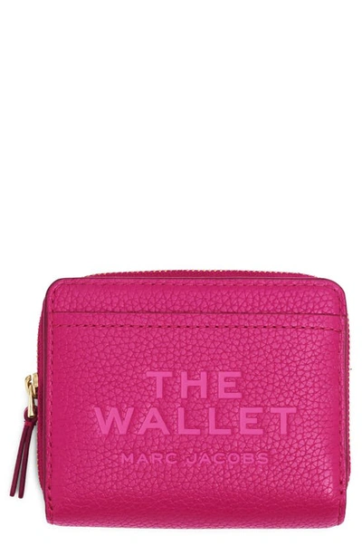 Marc Jacobs The Leather Mini Compact Wallet In Lipstick Pink
