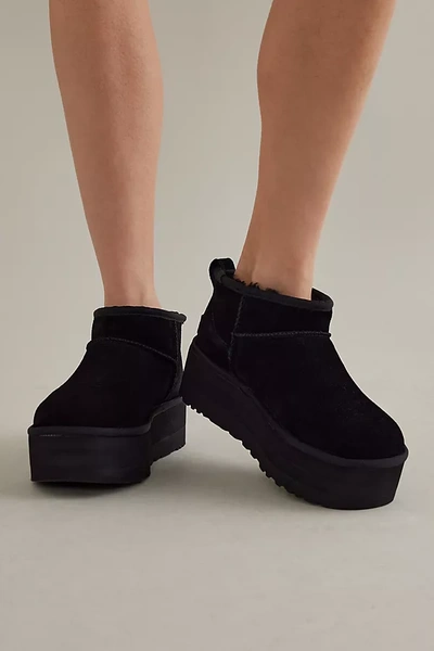 Ugg Classic Mini Platform Black Ankle Boots With Platform In Suede Woman