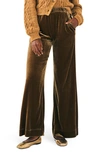 FAHERTY GENEVIEVE WIDE LEG STRETCH VELVET PANTS