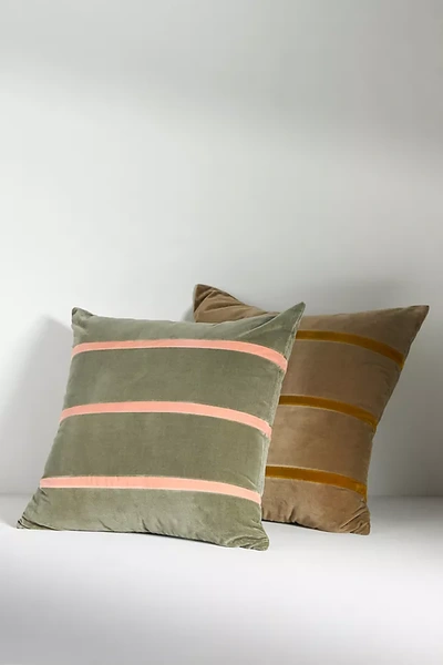 Christina Lundsteen Gemma Pillow